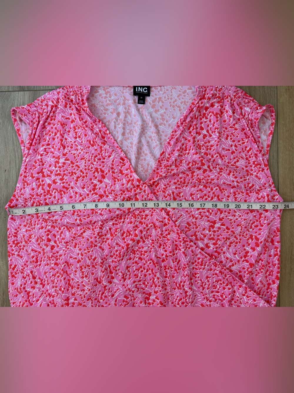 INC International Concepts Gia Geo Pink Wrap Top NWOT - Picture 2 of 5